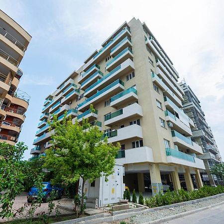 Royal Moonlight Apartment Mamaia Ngoại thất bức ảnh