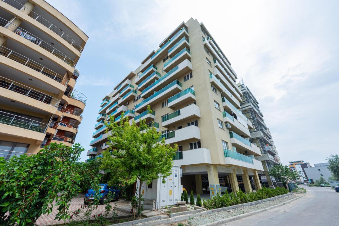Royal Moonlight Apartment Mamaia Ngoại thất bức ảnh