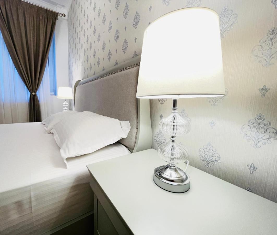 Royal Moonlight Apartment Mamaia Ngoại thất bức ảnh